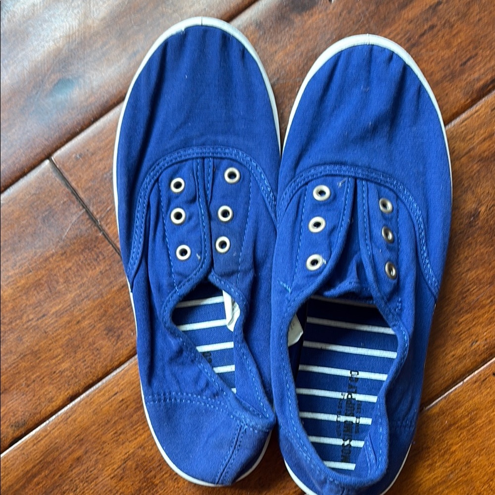 Women’s Canvas Shoes - Blue, Navy, Green, White - Picture 4 of 15